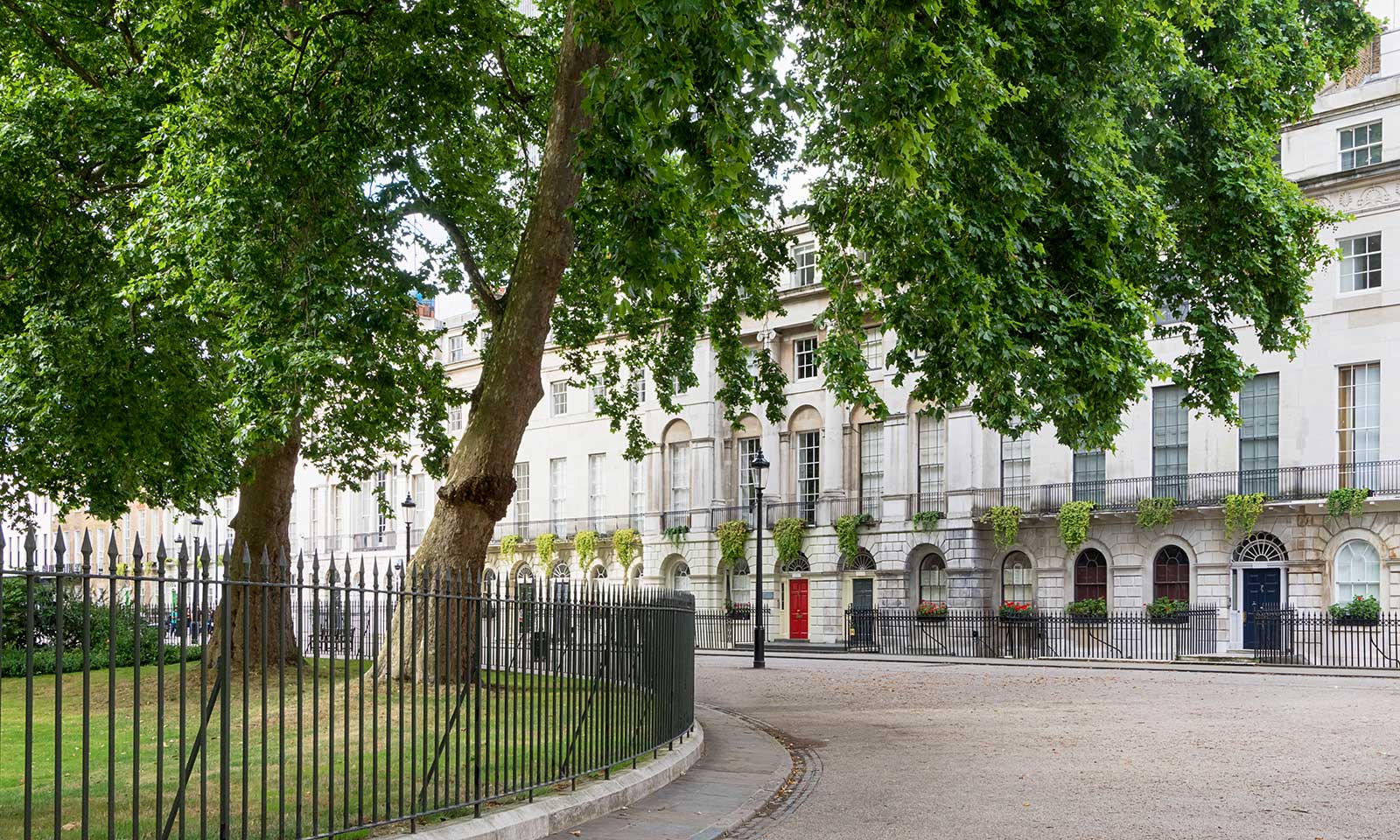 Lion Real Estate | A Property Investment Business